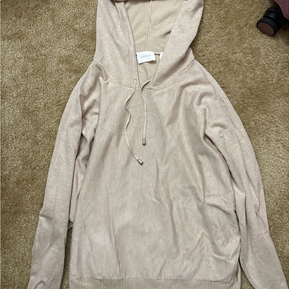 CYRUS Women's Cream Hoodie Sweater